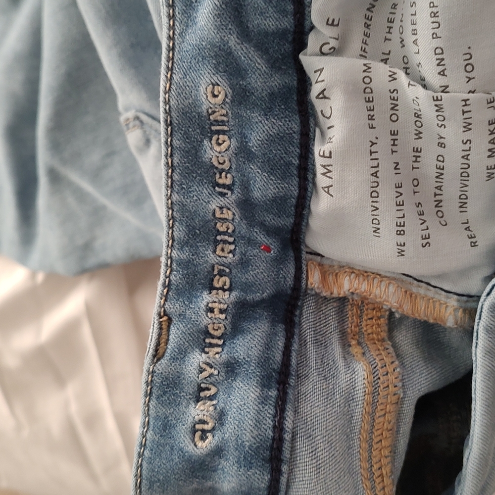 💙 EUC American Eagle Ladie's Next Level Stretch Curvy Highest Rise Jeggings, 4R - Picture 5 of 14